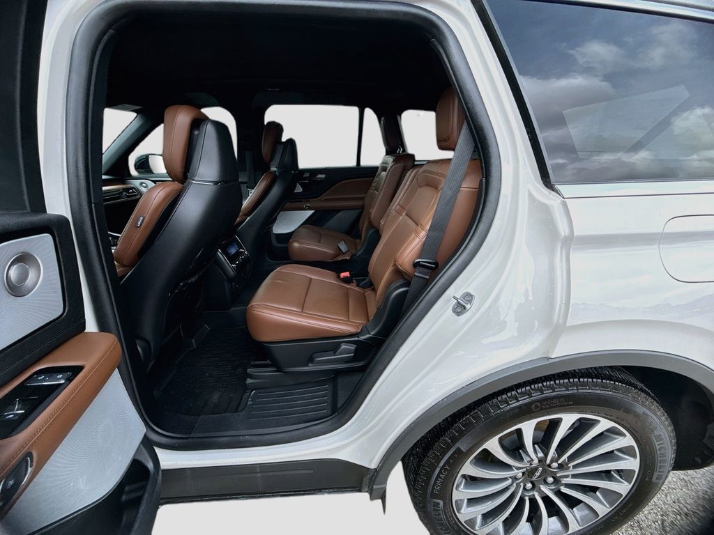 2024 Lincoln Aviator Reserve White at Bayway Cadillac of The Woodlands