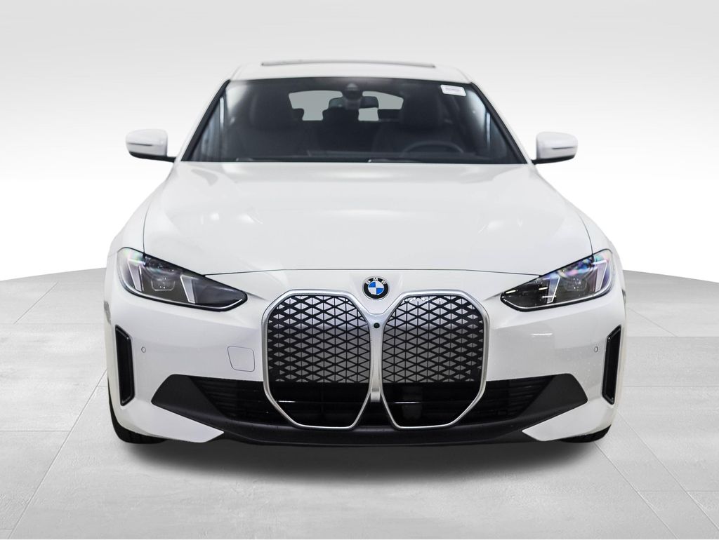 Thumbnail: 2026 BMW i4 - 8