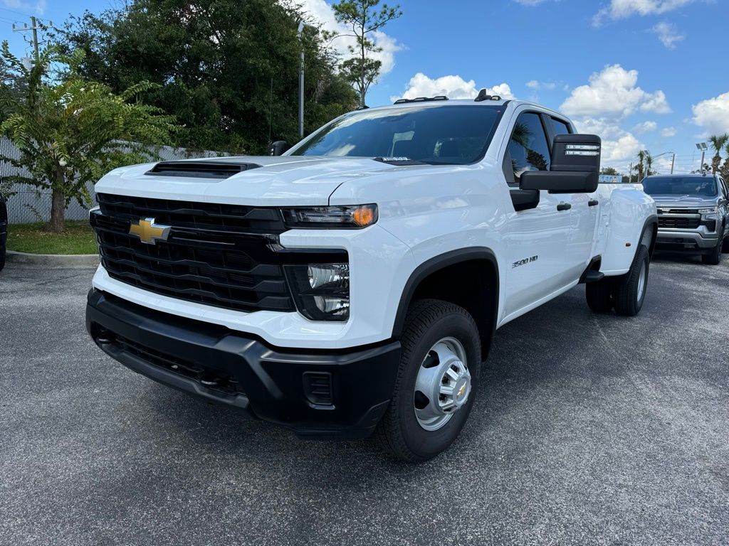 2024 Chevrolet Silverado 3500HD Work Truck 4