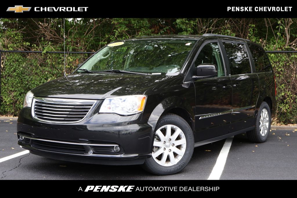 2013 Chrysler Town & Country Touring -
                  Indianapolis, IN