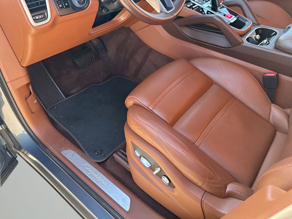 Used Car 2019 Porsche Cayenne  Base For Sale Under $35,000 In Austin, Texas