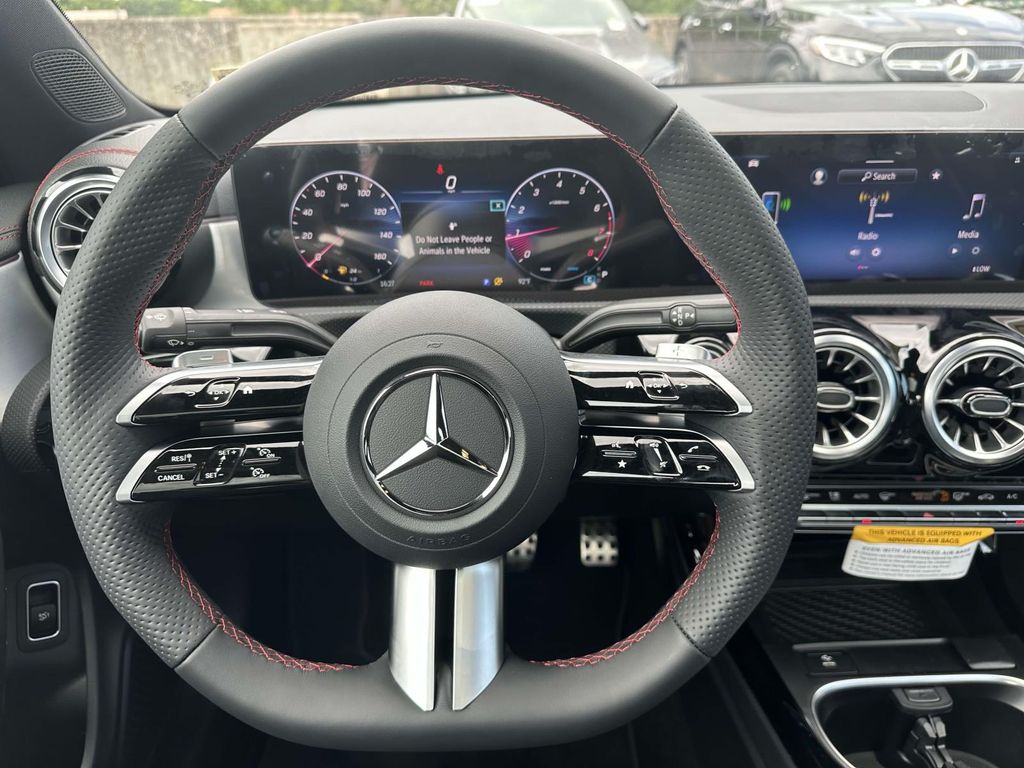 2025 Mercedes-Benz CLA 250 9