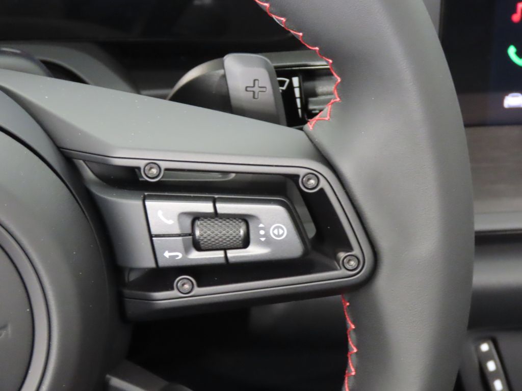 Thumbnail: 2026 Porsche 911 - 22