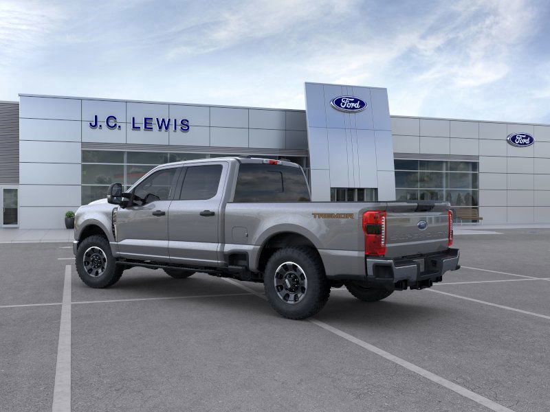 2025 Ford F-350 Super Duty XLT