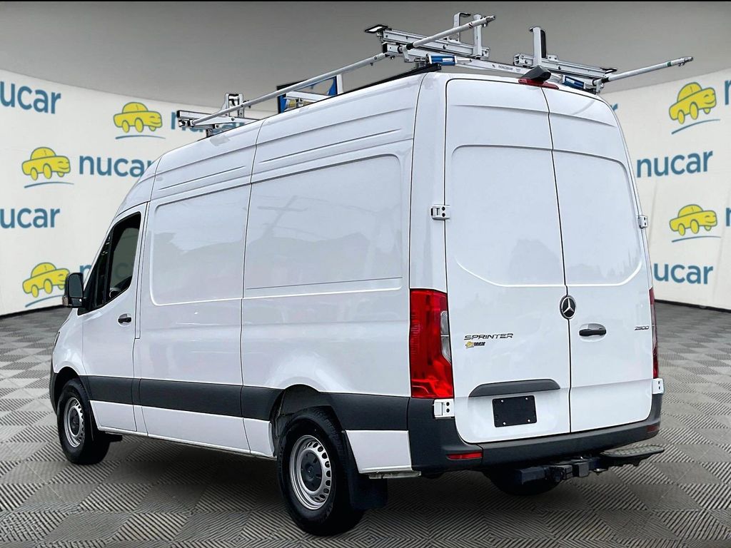 2025 Mercedes-Benz Sprinter 2500 — photo 4