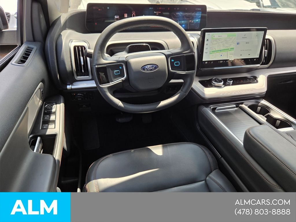 Used 2025 White Ford Active image 7