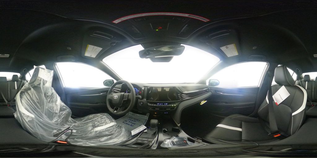 2025 Toyota Camry SE 26