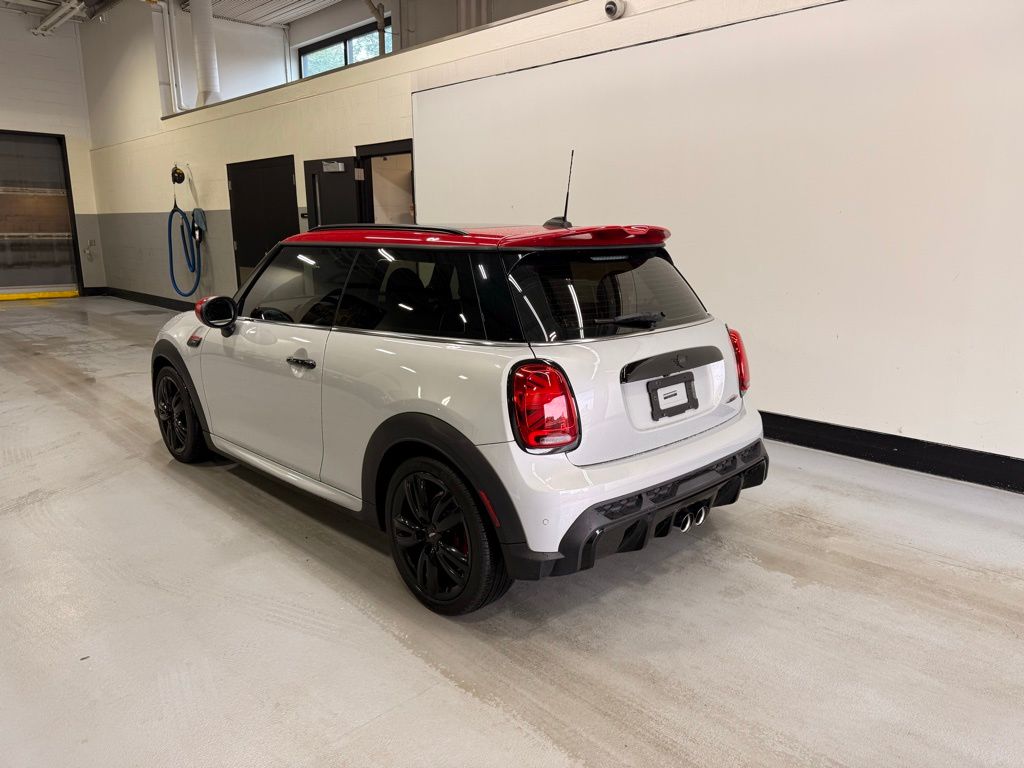 Thumbnail: 2022 MINI Cooper - 3
