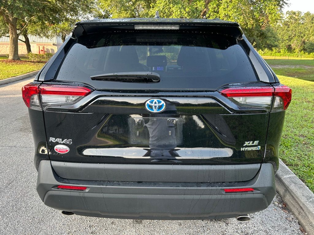 2024 Toyota RAV4 XLE 4