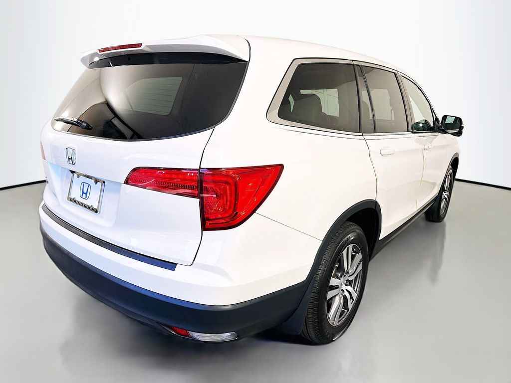 Thumbnail: 2018 Honda Pilot - 5
