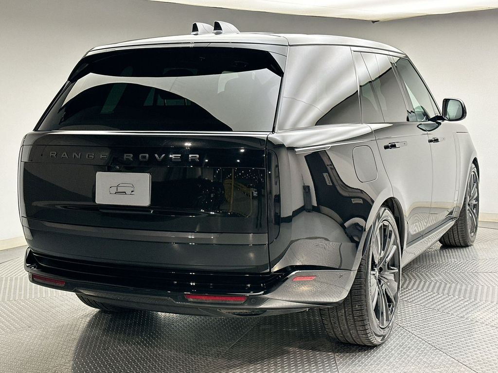 Thumbnail: 2025 Land Rover Range Rover - 13