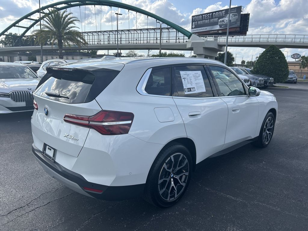 Thumbnail: 2025 BMW X3 - 11