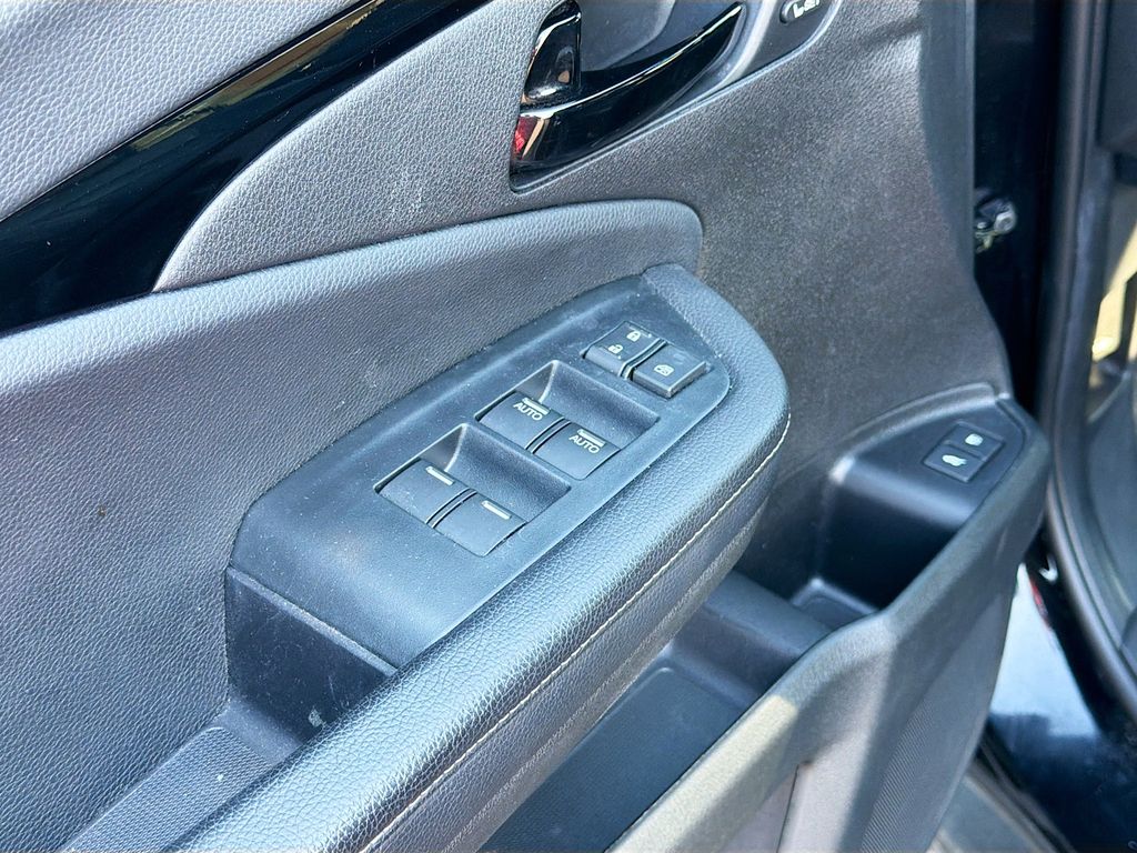 Used 2022 Black Honda Elite image 17