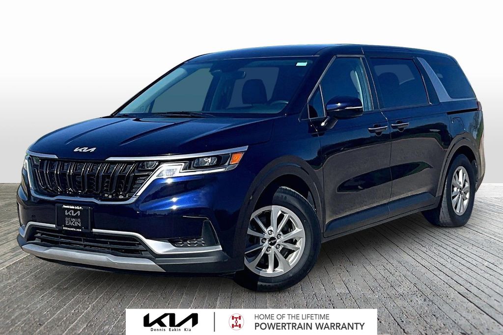 2024 Kia Carnival LX FWD