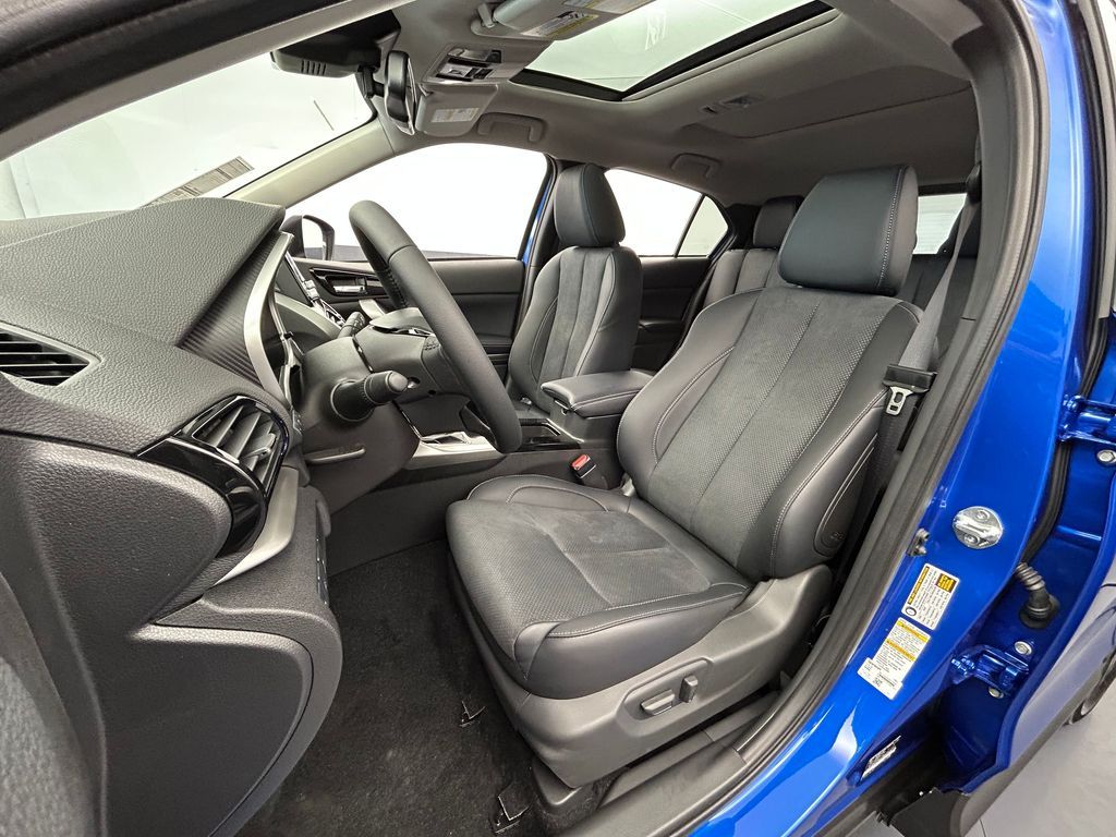 New 2026 Blue Metallic Mitsubishi SE image 48