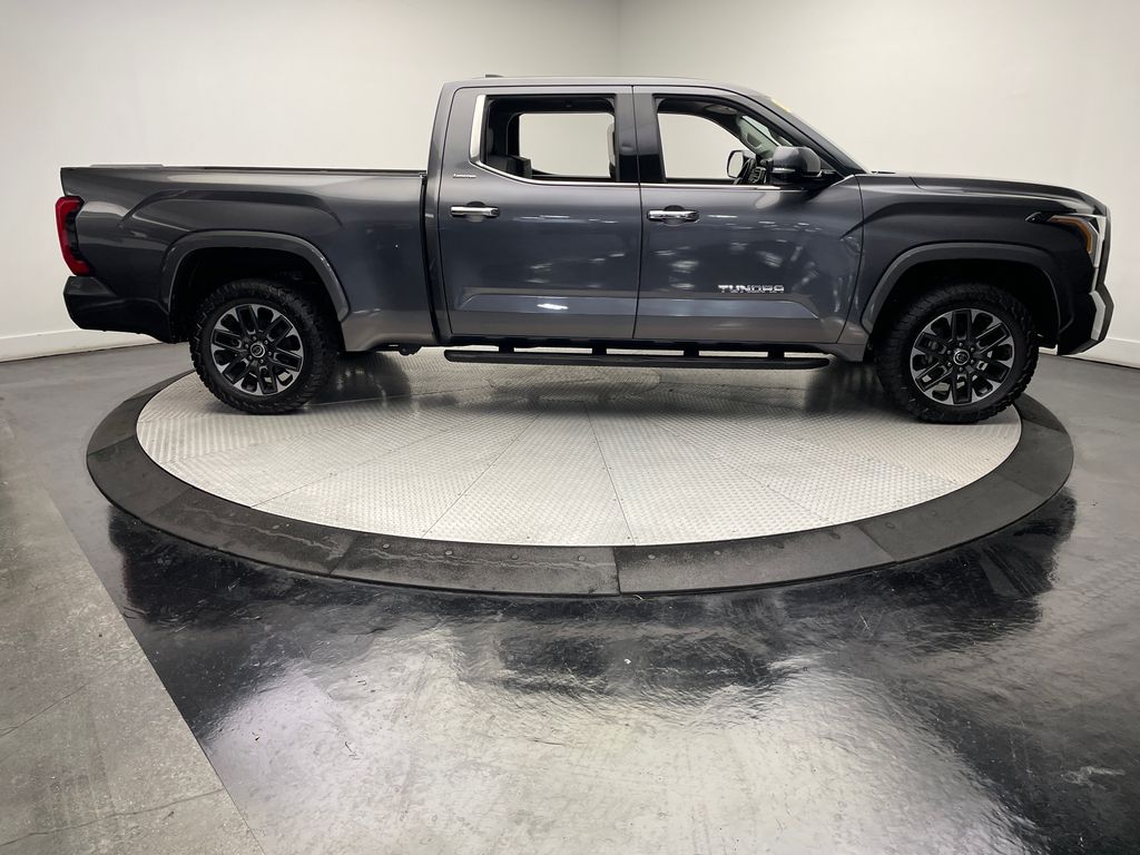 2023 Toyota Tundra Limited 4