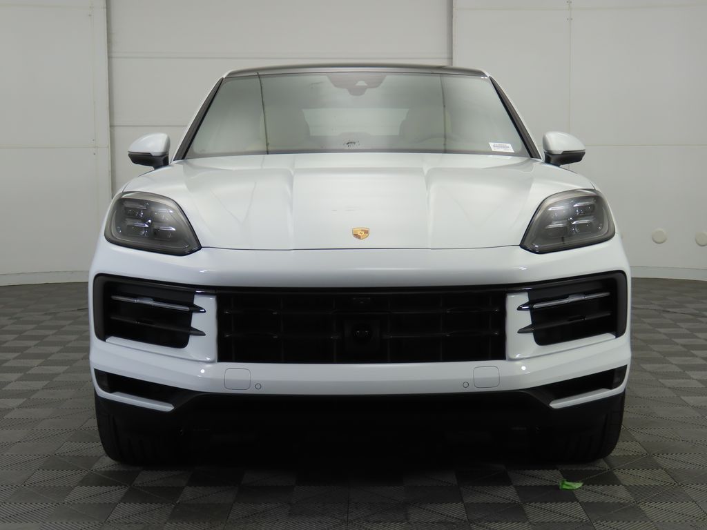 Thumbnail: 2025 Porsche  - 10