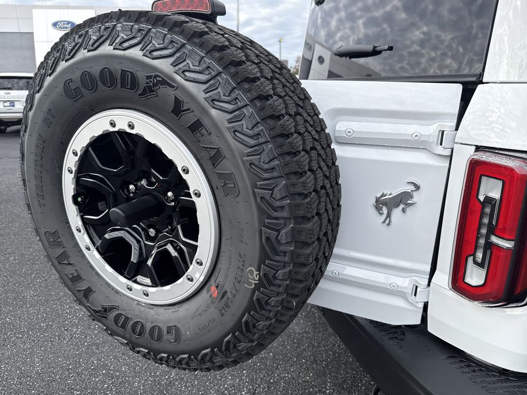 New 2025 Ford Bronco SUV