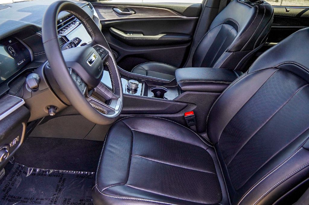 Used Car 2024 Jeep Grand Cherokee L  Limited For Sale Under $40,000 In Taylor, Texas