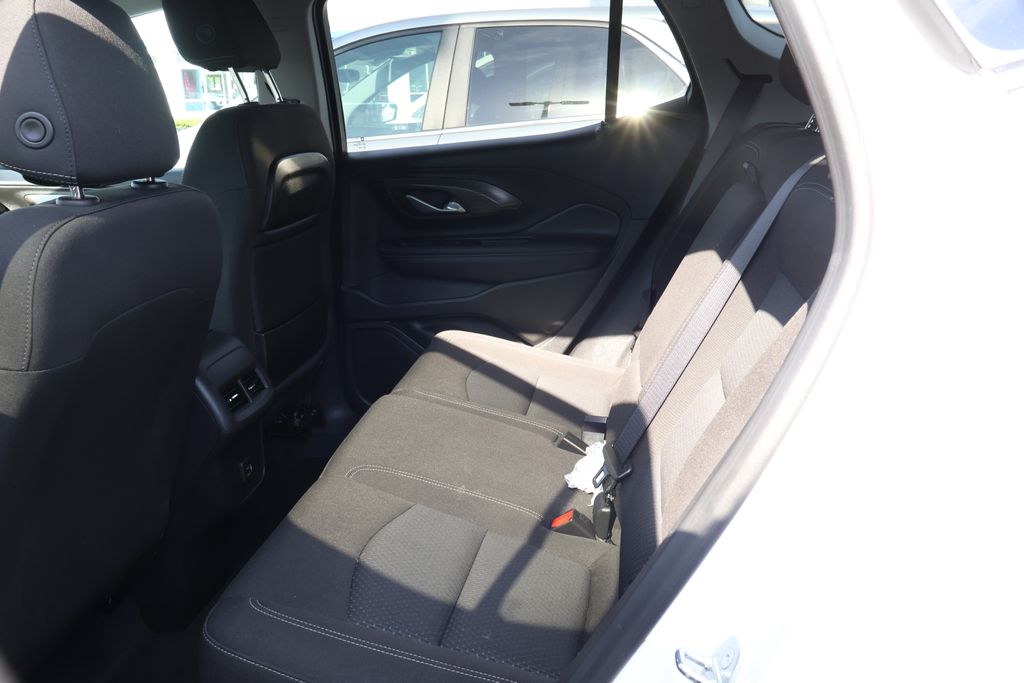2023 GMC Terrain SLE 31