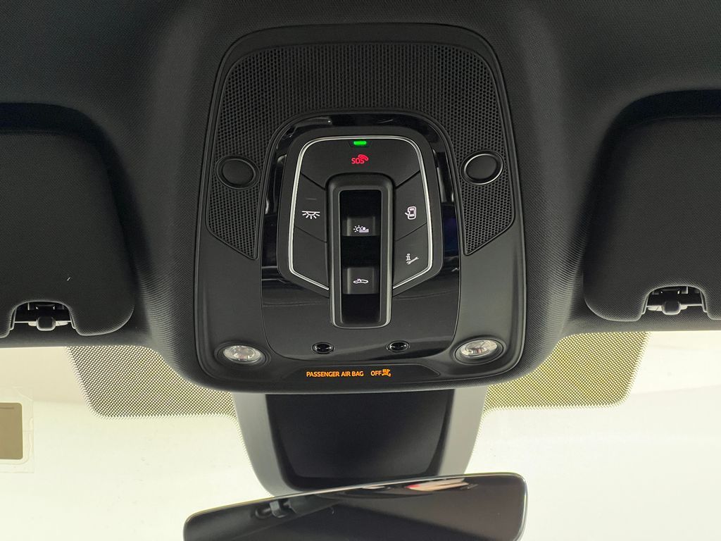 Thumbnail: 2025 Audi Q7 - 24