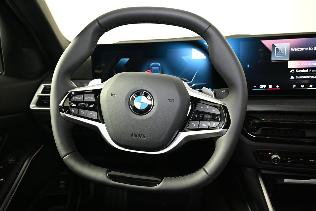 Thumbnail: 2025 BMW 3 Series - 17