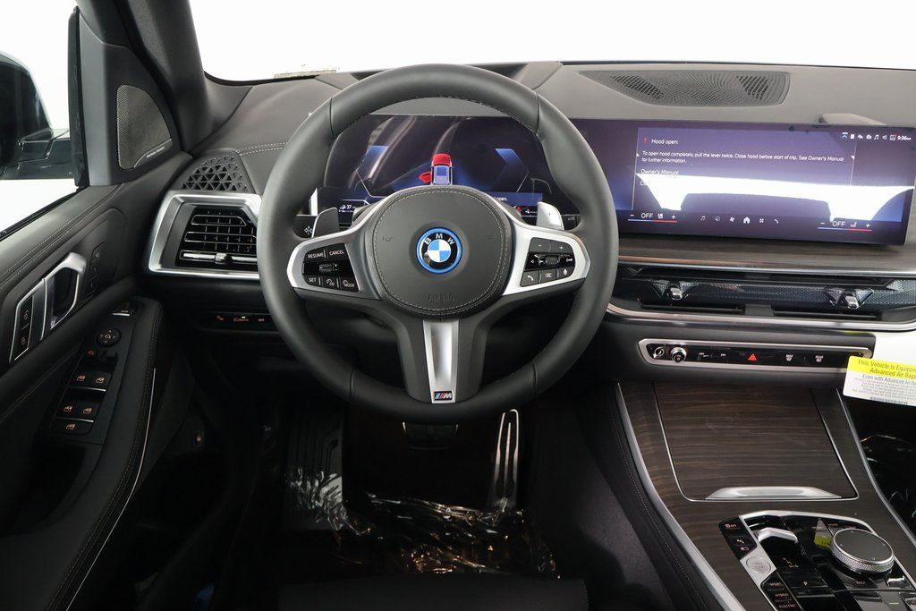 Thumbnail: 2026 BMW X5 - 3