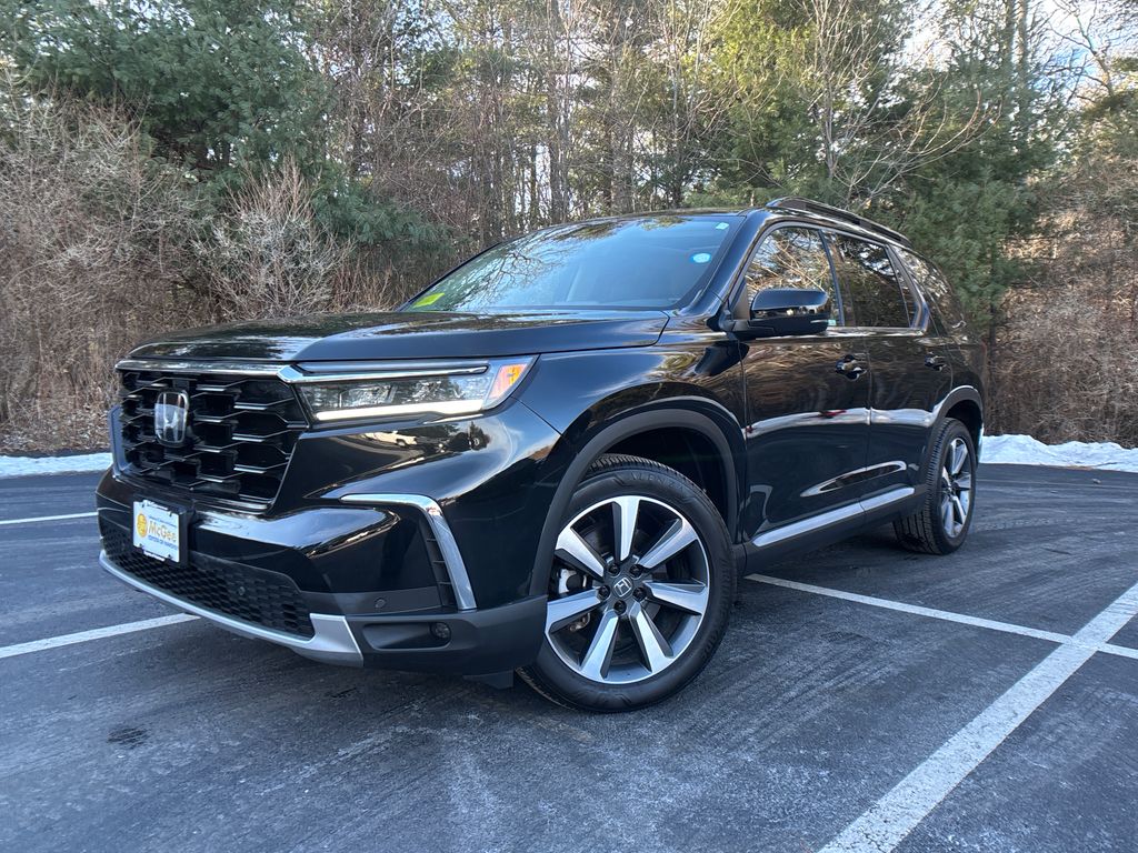 2023 Honda Pilot Touring AWD