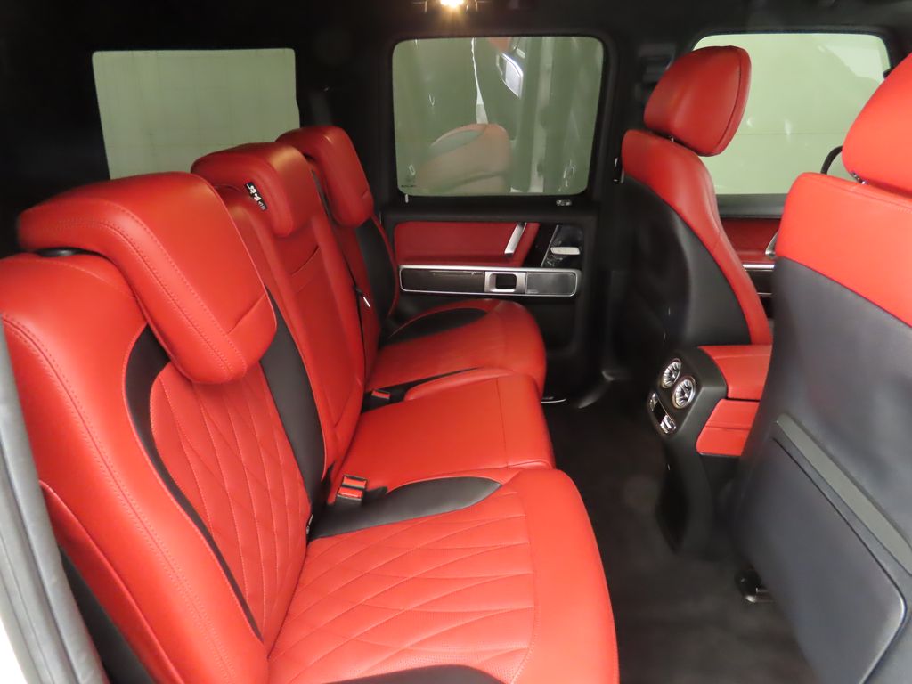 Thumbnail: 2021 Mercedes-Benz G-Class - 23
