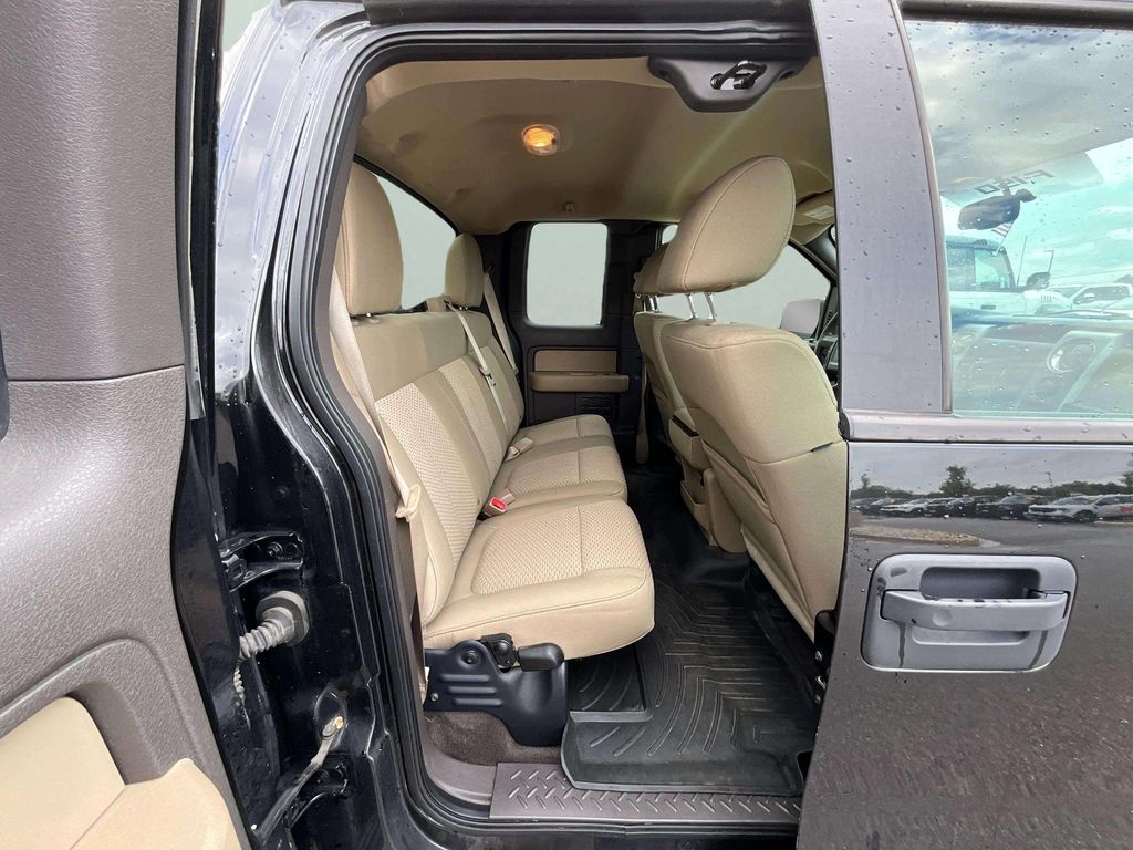 Used 2010 Black Ford XLT image 22