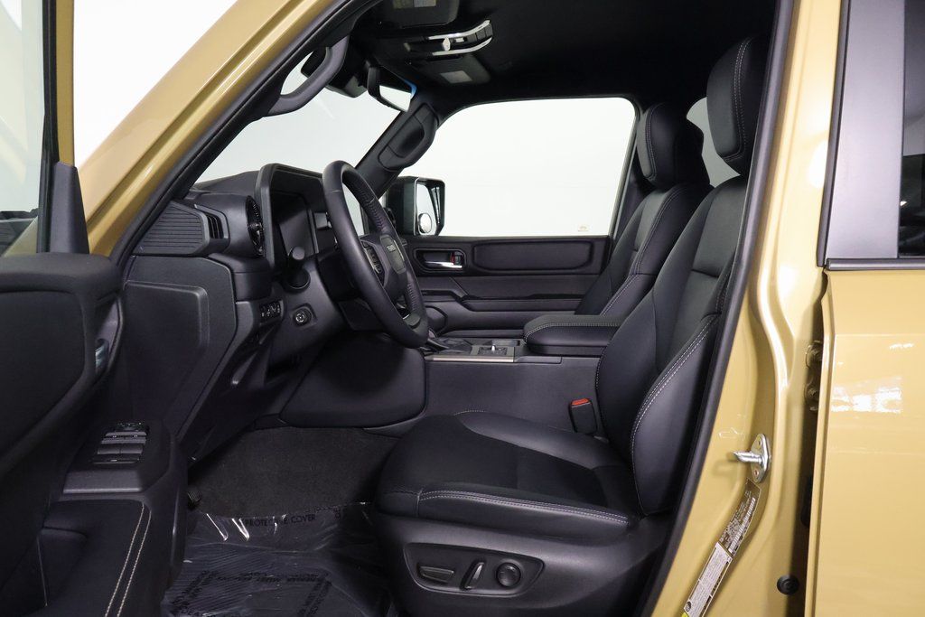 Thumbnail: 2024 Toyota Land Cruiser - 10