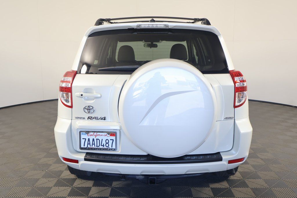 2009 Toyota RAV4 Limited 5