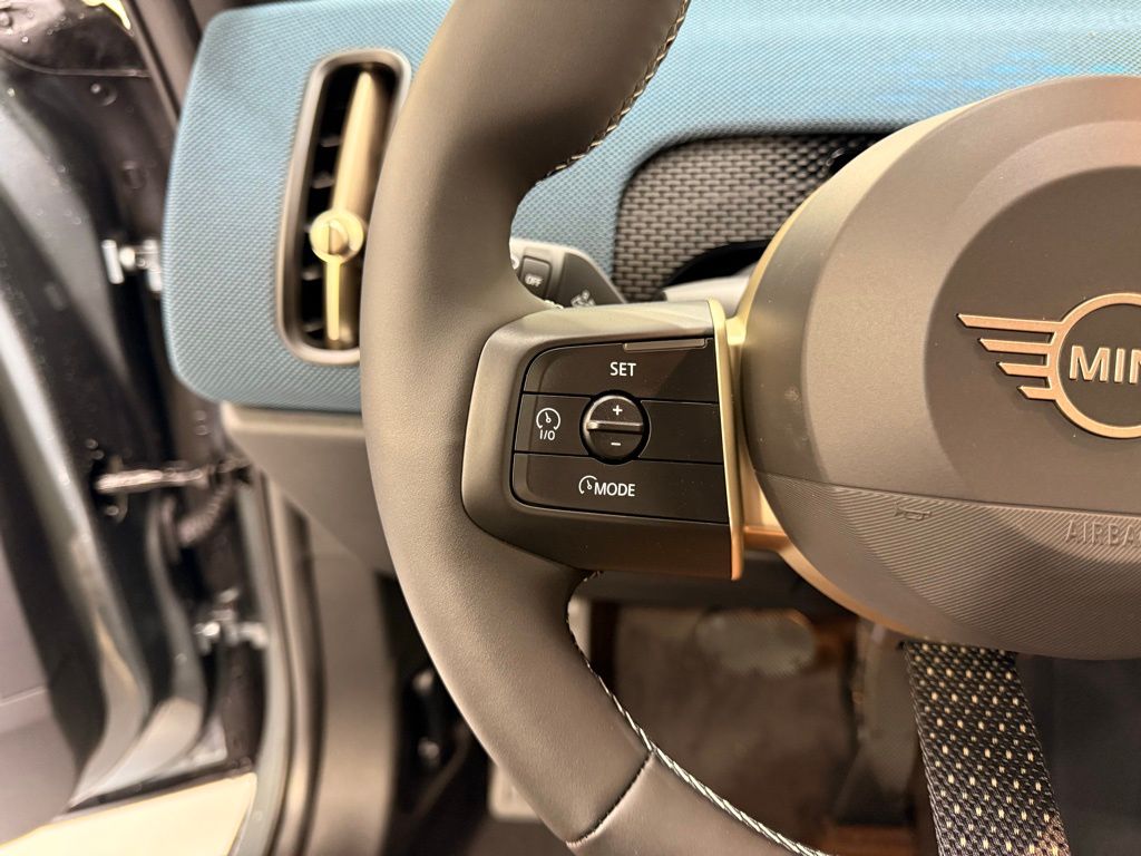 Thumbnail: 2025 MINI Cooper Countryman - 13