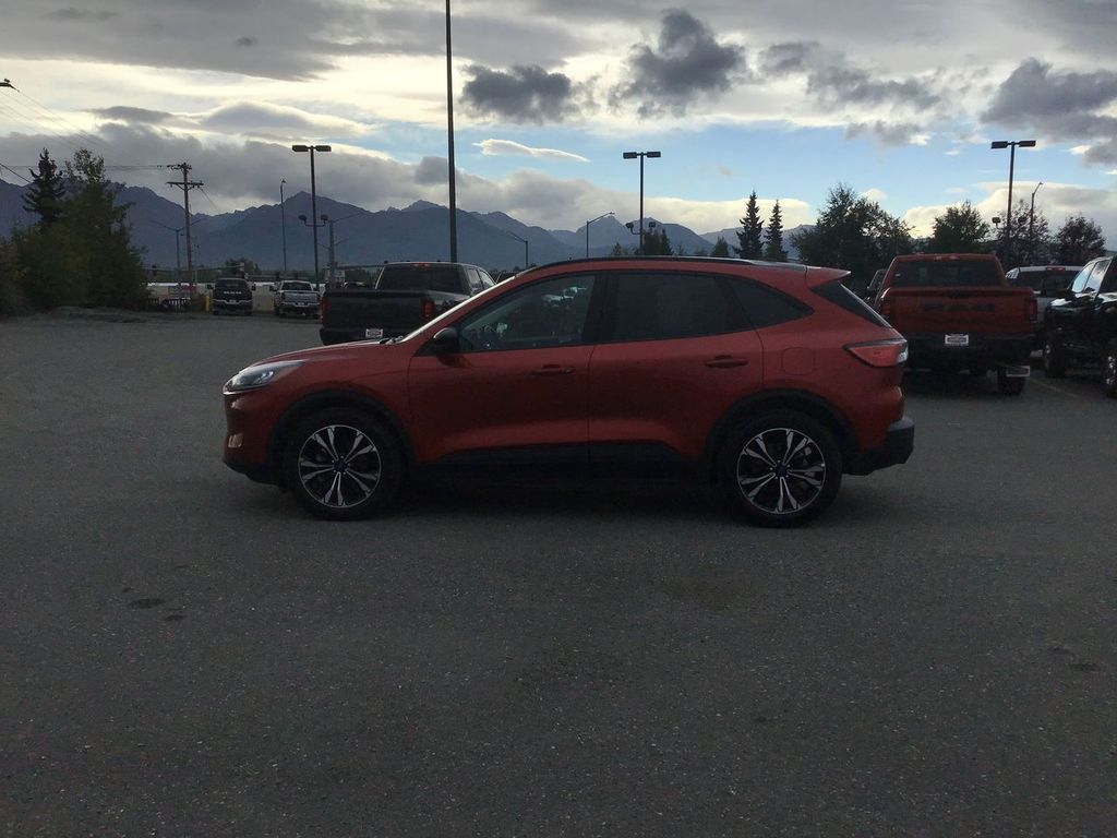 2022 Ford Escape SEL