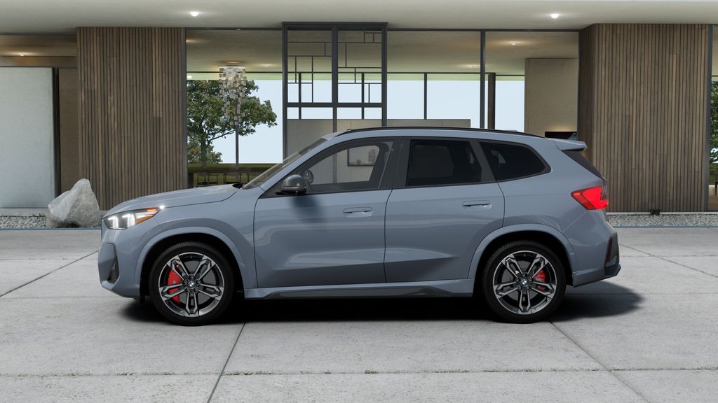 Thumbnail: 2027 BMW X1 - 27
