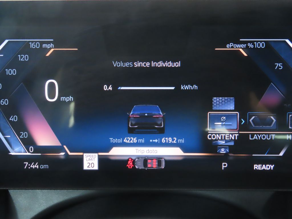 Thumbnail: 2025 BMW i5 - 31