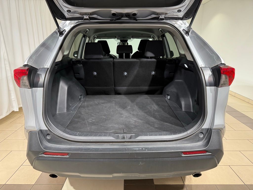 Thumbnail: 2024 Toyota RAV4 - 11