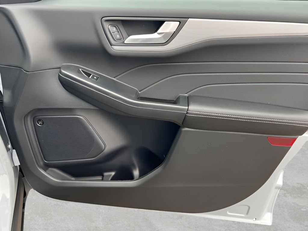 2026 Ford Escape Hybrid