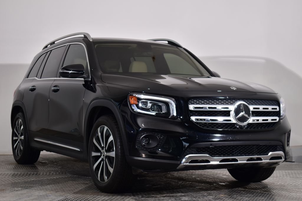 Thumbnail: 2021 Mercedes-Benz GLB - 7