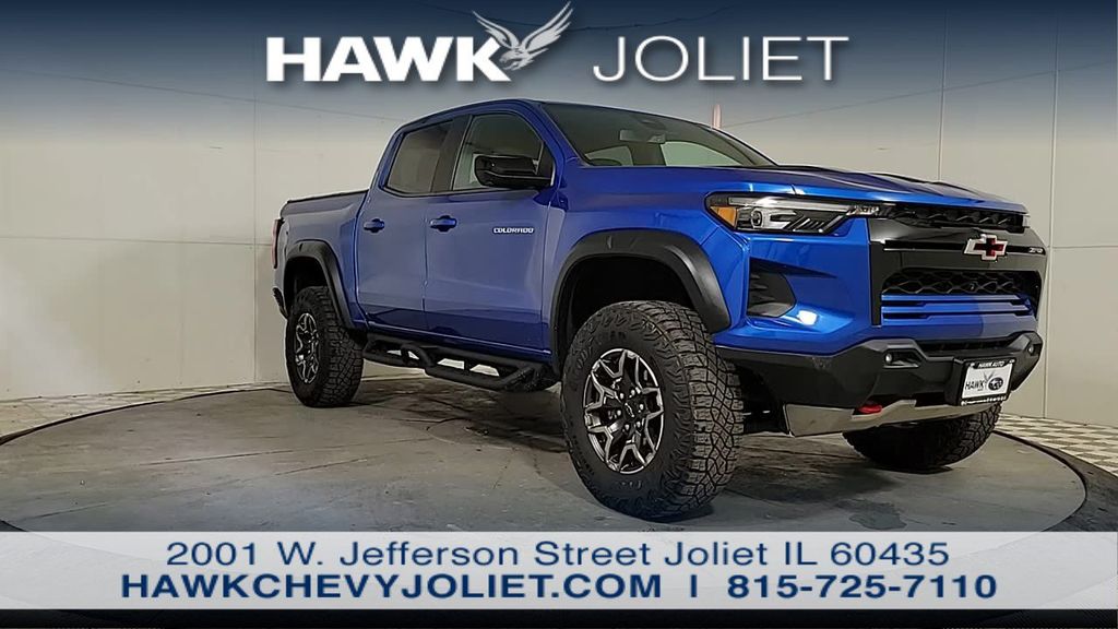 View vehicle photo 2