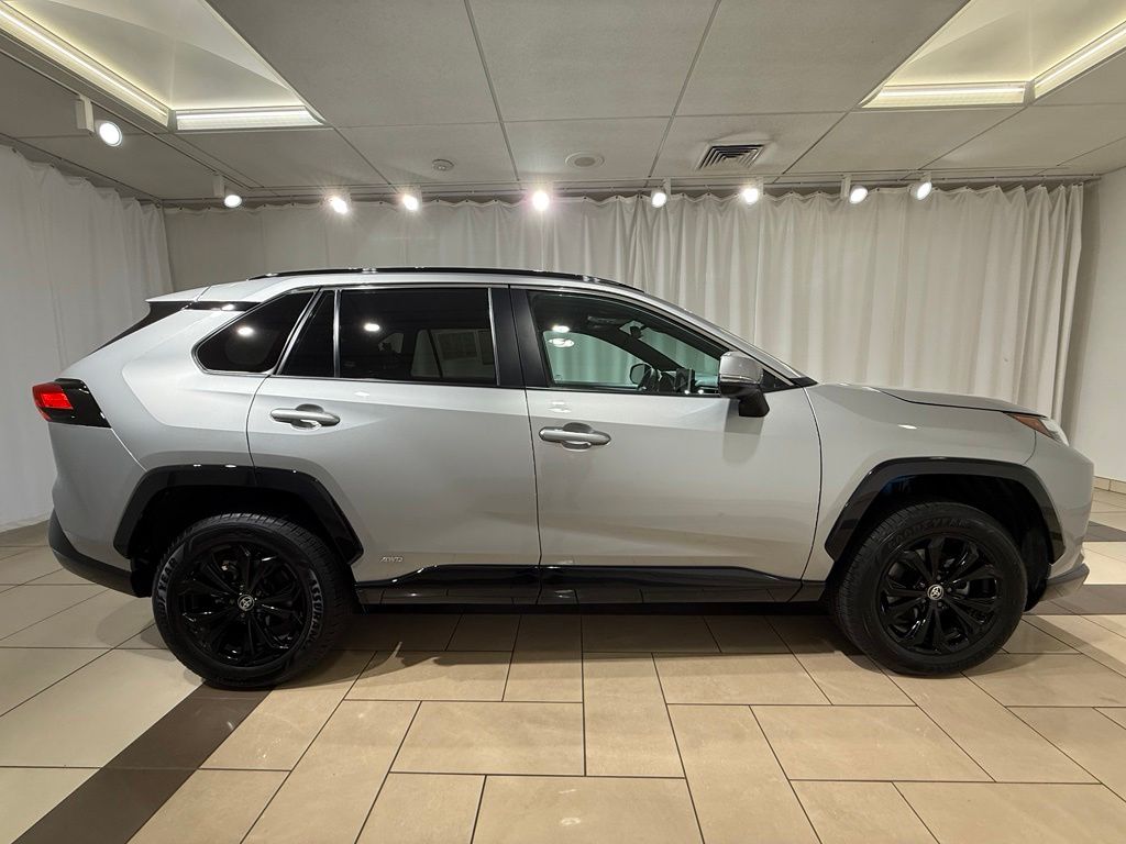 Thumbnail: 2023 Toyota RAV4 - 6