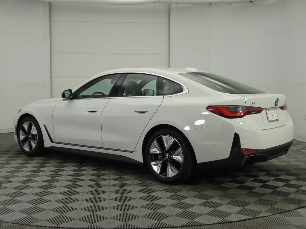 2025 BMW i4 xDrive40 7
