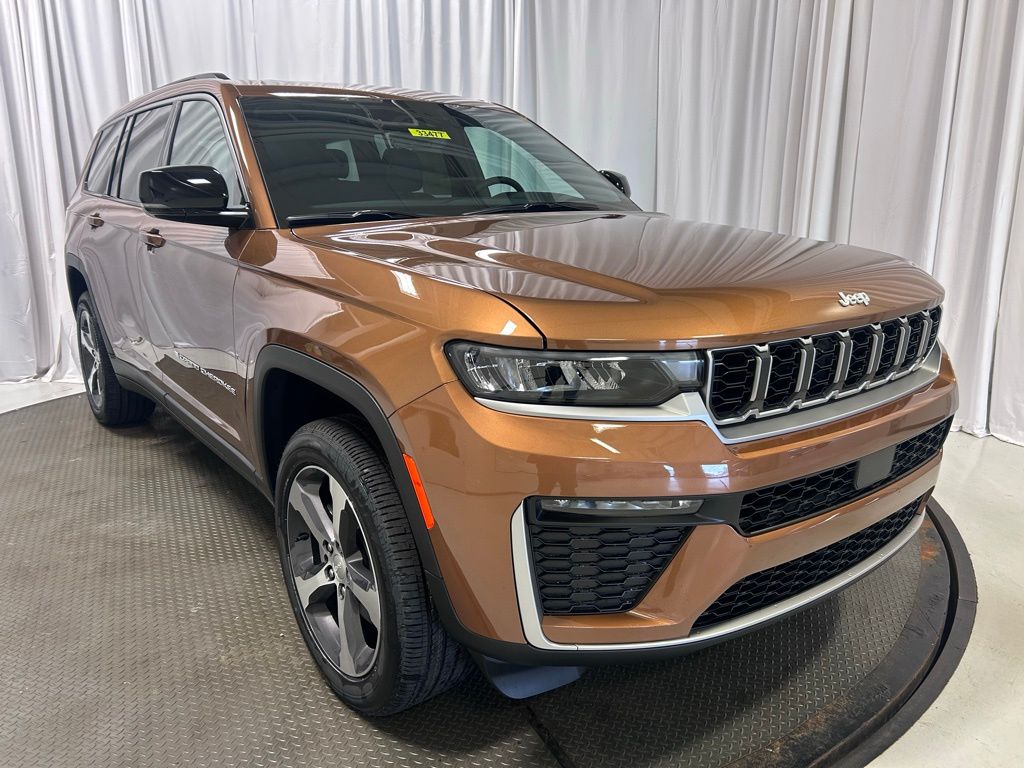 new 2026 Jeep Grand Cherokee L car, priced at $51,500