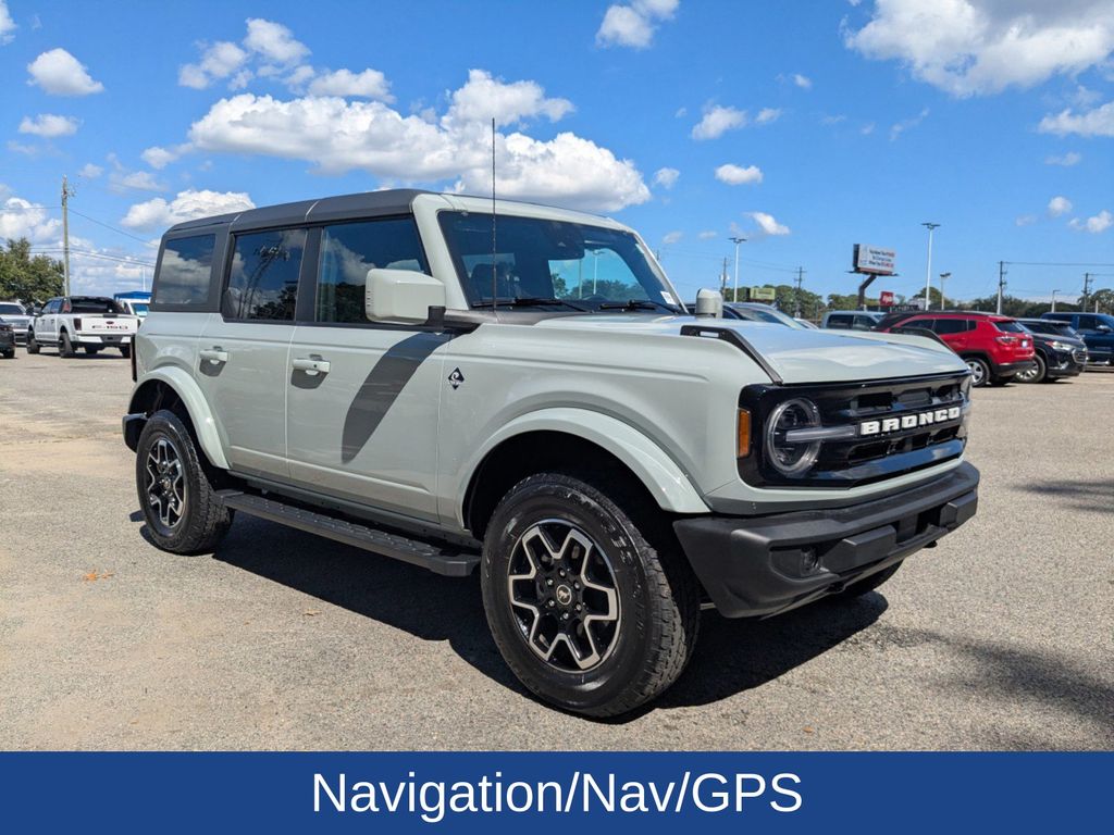 2024 Ford Bronco Outer Banks
