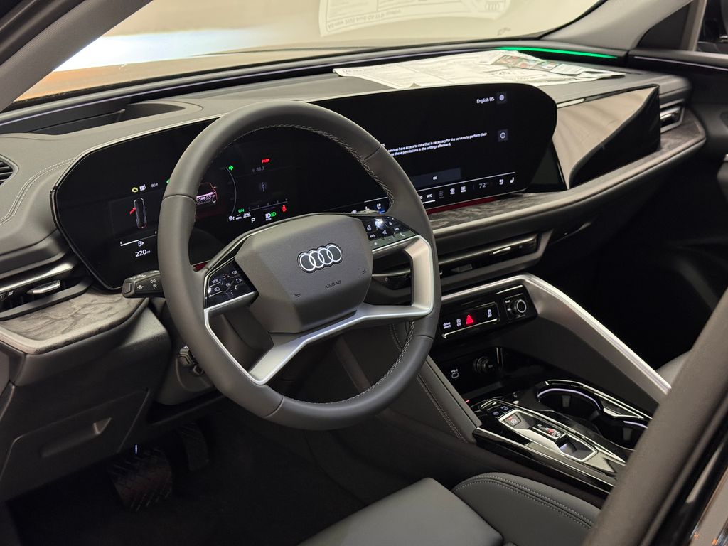 Thumbnail: 2025 Audi Q5 - 25