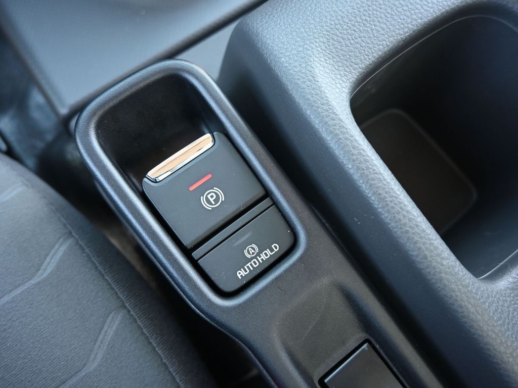 2025 Isuzu NRR 