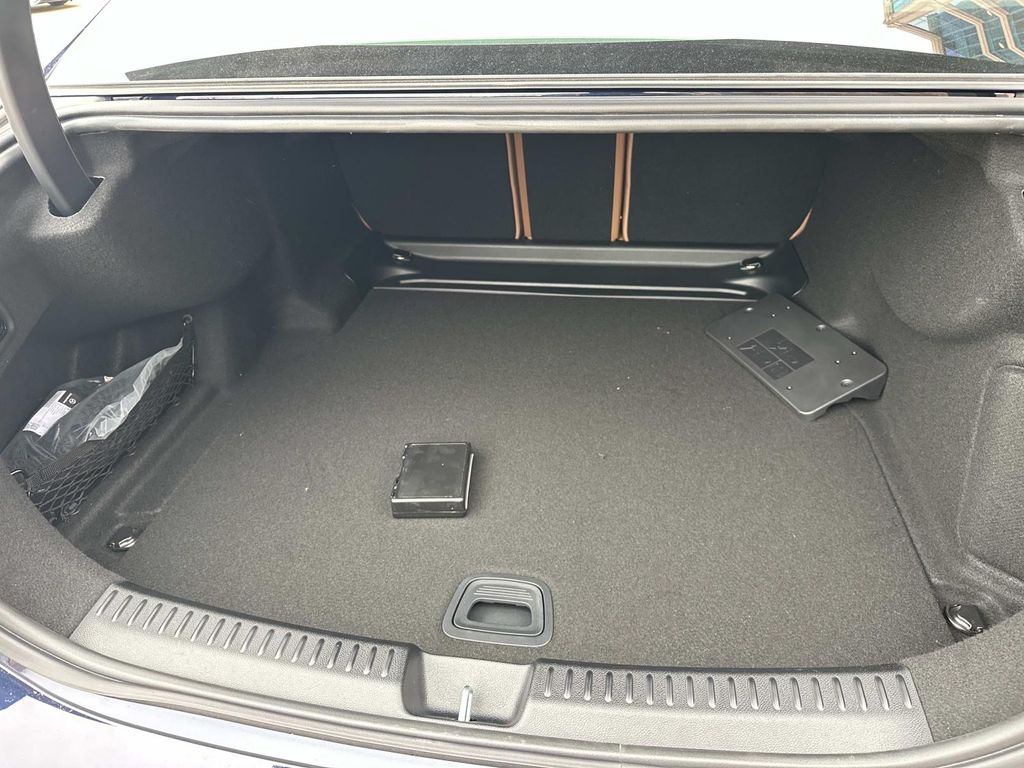 Thumbnail: 2026 Mercedes-Benz E-Class - 13