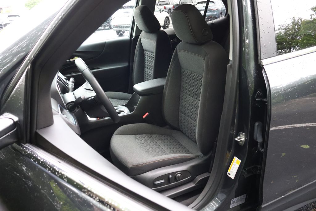 2023 Chevrolet Equinox LT 30