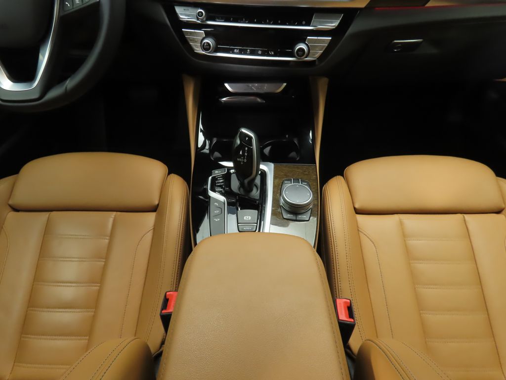 Thumbnail: 2020 BMW X4 - 16