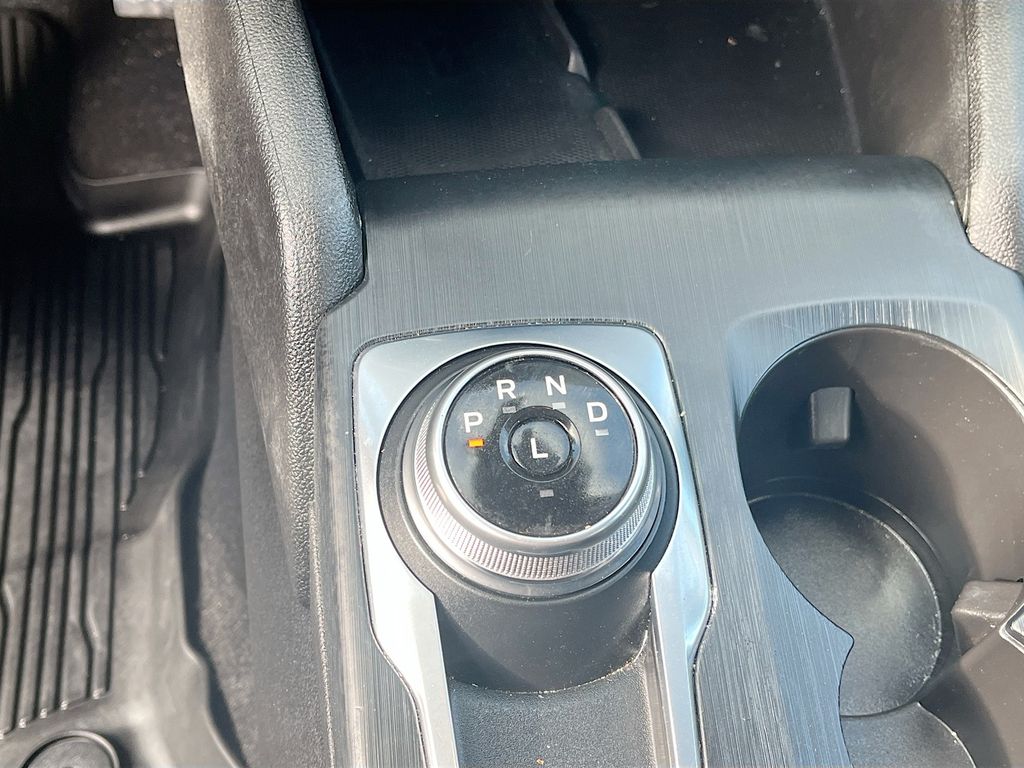 Used 2024 Black Ford Platinum image 17